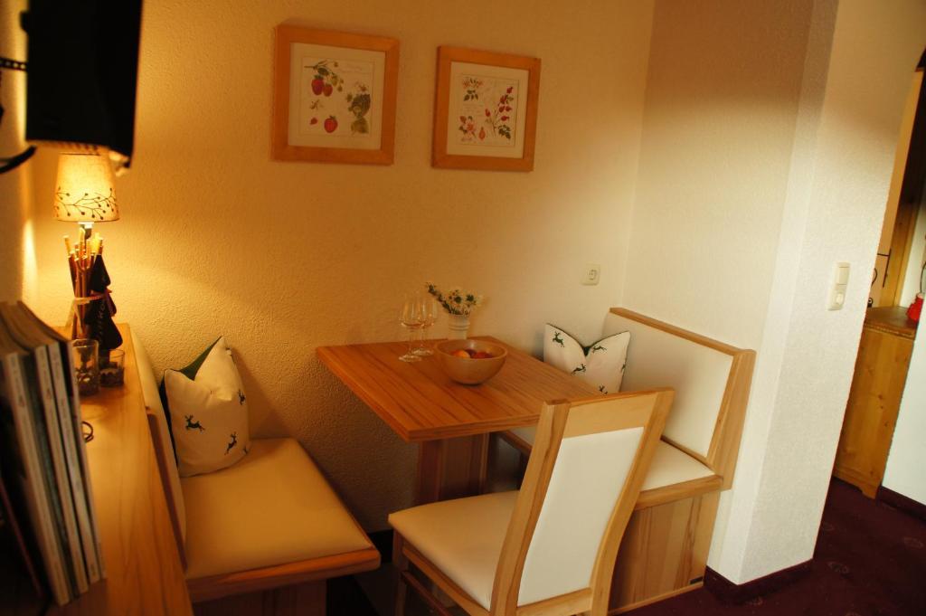 Appartment Sarlo ซังคท์อันทอนอัมอาร์ลแบร์ก ห้อง รูปภาพ